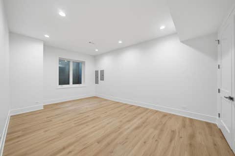 Tiny photo for 440 Briarhill Lane, Glenview, IL 60025 (MLS # 12721458)