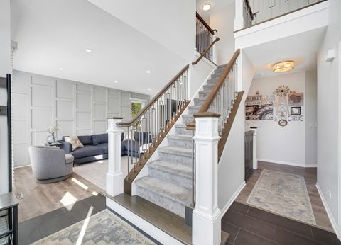 Tiny photo for 35 CHARLES Court, Vernon Hills, IL 60061 (MLS # 12483722)