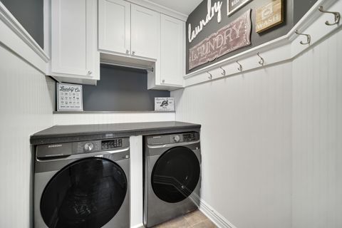 Tiny photo for 35 CHARLES Court, Vernon Hills, IL 60061 (MLS # 12483722)