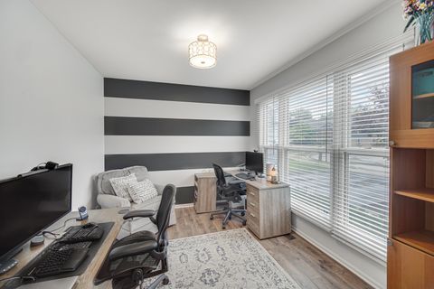 Tiny photo for 35 CHARLES Court, Vernon Hills, IL 60061 (MLS # 12483722)