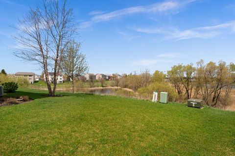 Tiny photo for 671 Anchorage Court, Pingree Grove, IL 60140 (MLS # 12622324)