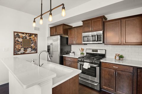 Tiny photo for 671 Anchorage Court, Pingree Grove, IL 60140 (MLS # 12622324)