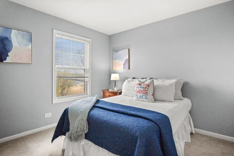 Tiny photo for 671 Anchorage Court, Pingree Grove, IL 60140 (MLS # 12622324)