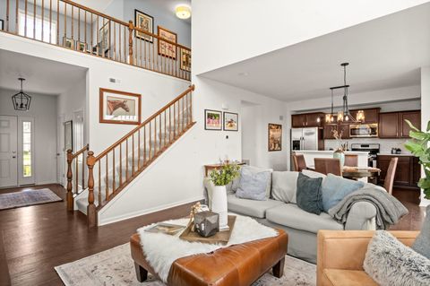 Tiny photo for 671 Anchorage Court, Pingree Grove, IL 60140 (MLS # 12622324)