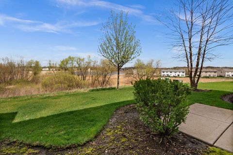 Tiny photo for 671 Anchorage Court, Pingree Grove, IL 60140 (MLS # 12622324)