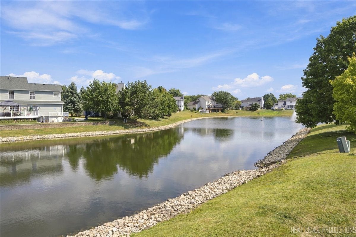 2515 Northlake Court