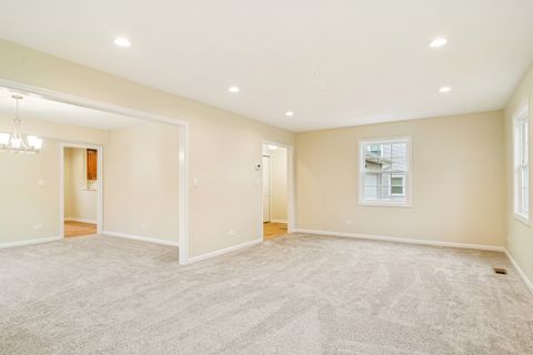 Tiny photo for 630 Woodhollow Lane, Buffalo Grove, IL 60089 (MLS # 12523369)