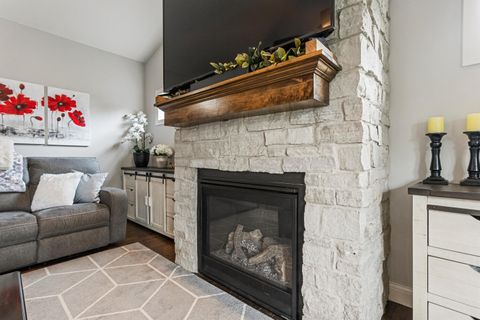 Tiny photo for 1604 Kassen Avenue, Mahomet, IL 61853 (MLS # 12531706)