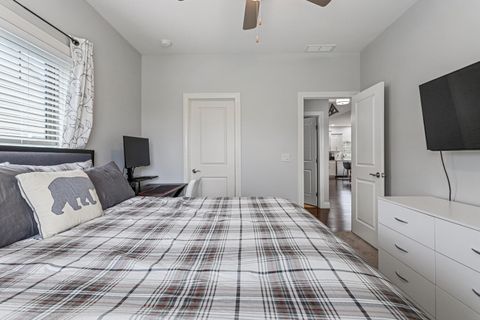 Tiny photo for 1604 Kassen Avenue, Mahomet, IL 61853 (MLS # 12531706)