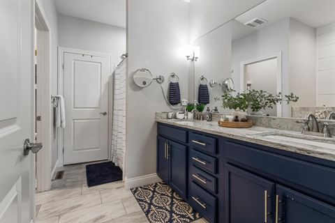 Tiny photo for 1604 Kassen Avenue, Mahomet, IL 61853 (MLS # 12531706)