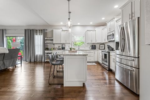 Tiny photo for 1604 Kassen Avenue, Mahomet, IL 61853 (MLS # 12531706)