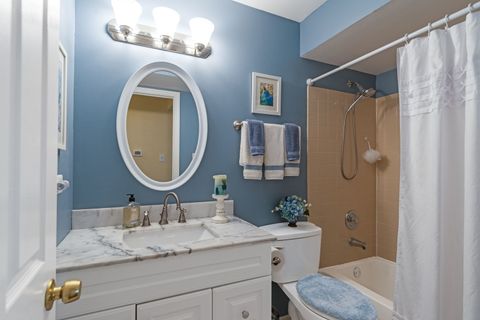 Tiny photo for 1246 E Evergreen Drive #7, Palatine, IL 60074 (MLS # 12641737)