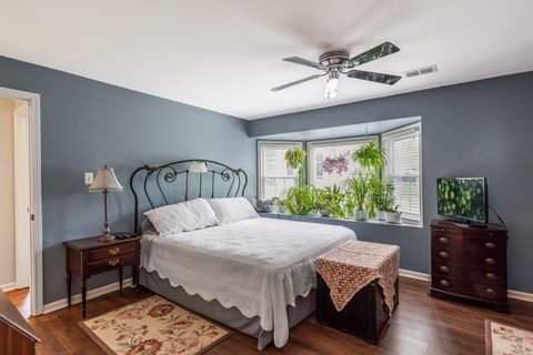 Tiny photo for 1246 E Evergreen Drive #7, Palatine, IL 60074 (MLS # 12641737)