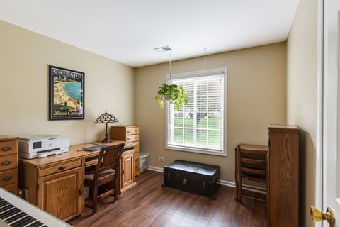 Tiny photo for 1246 E Evergreen Drive #7, Palatine, IL 60074 (MLS # 12641737)