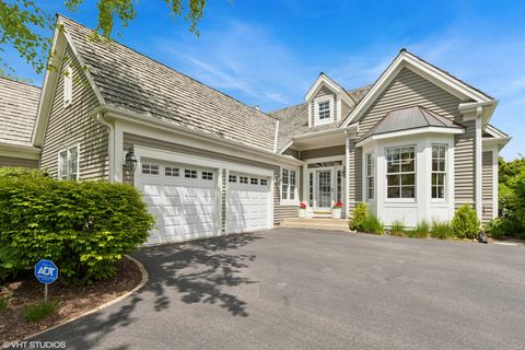 65 S Asbury Court Lake Forest IL 60045