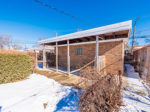 Tiny photo for 8419 S King Drive, Chicago, IL 60619 (MLS # 12560379)