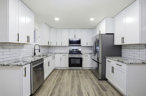 Tiny photo for 1054 Elliott Avenue, Aurora, IL 60505 (MLS # 12524617)