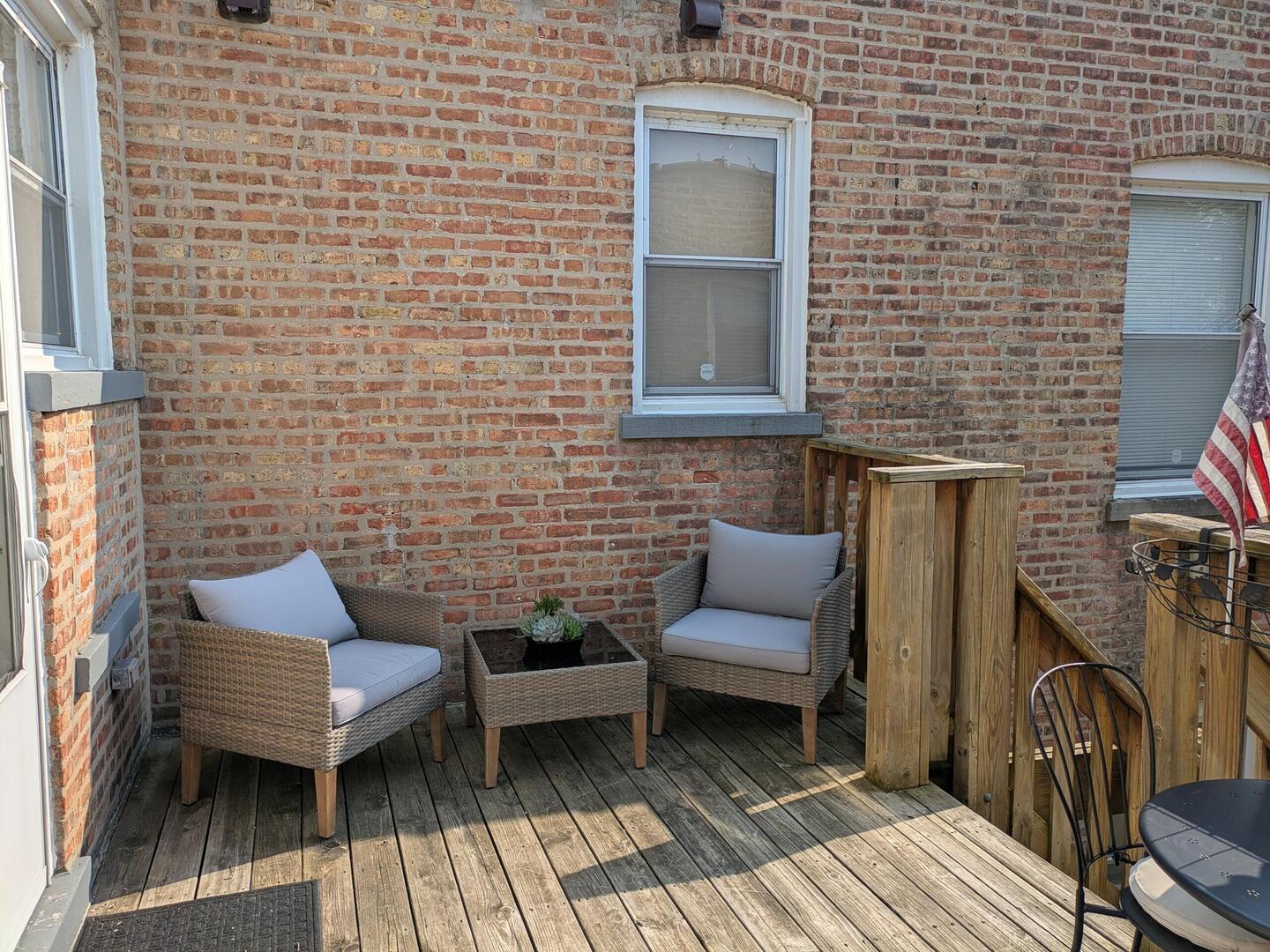 1511 W Pratt Boulevard 3