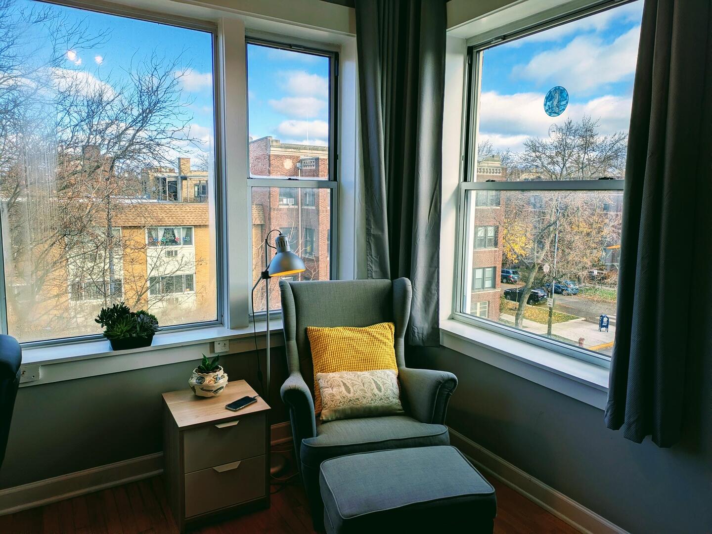 1511 W Pratt Boulevard 3