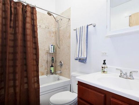 Tiny photo for 1511 W Pratt Boulevard #3, Chicago, IL 60626 (MLS # 12522793)