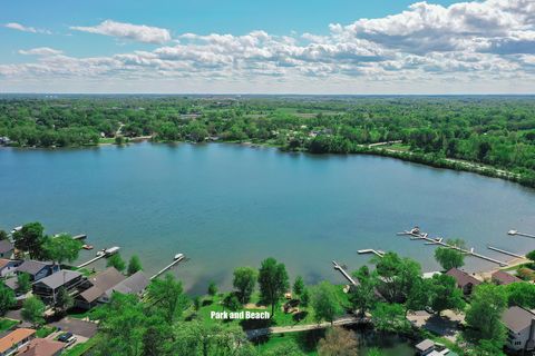 Tiny photo for 33978 N Lake Road, Grayslake, IL 60030 (MLS # 12453735)