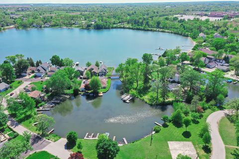 Tiny photo for 33978 N Lake Road, Grayslake, IL 60030 (MLS # 12453735)