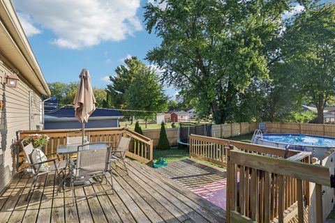 Tiny photo for 37255 N Lake Shore Drive, Lake Villa, IL 60046 (MLS # 12472765)
