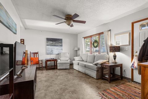 Tiny photo for 2417 E Green Street, Urbana, IL 61802 (MLS # 12535086)