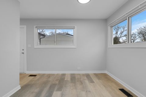 Tiny photo for 108 Walnut Drive, Streamwood, IL 60107 (MLS # 12635260)