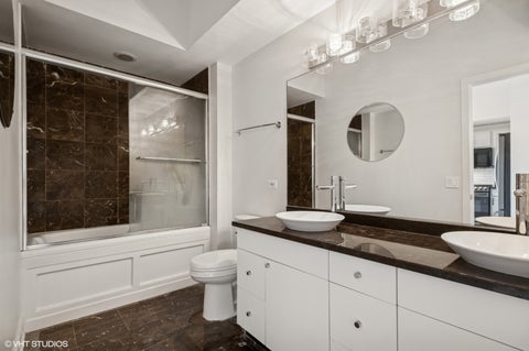Tiny photo for 165 N Canal Street #1007, Chicago, IL 60606 (MLS # 12781327)