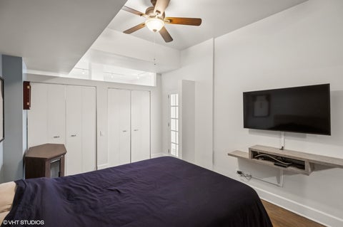Tiny photo for 165 N Canal Street #1007, Chicago, IL 60606 (MLS # 12781327)