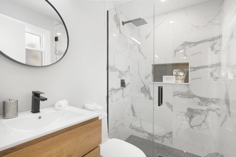 Tiny photo for 1008 W Ash Drive, Mount Prospect, IL 60056 (MLS # 12613494)