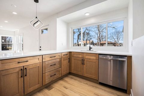 Tiny photo for 1943 Mayfair Avenue, Westchester, IL 60154 (MLS # 12590291)