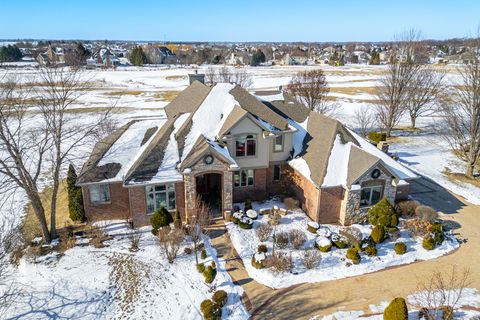 Photo of 128 TITLEIST Trail, Poplar Grove, IL 61065 (MLS # 12540634)