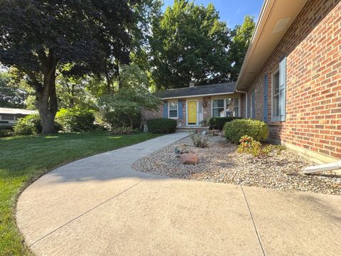 Tiny photo for 13 Erin Lane, Kankakee, IL 60901 (MLS # 12539471)