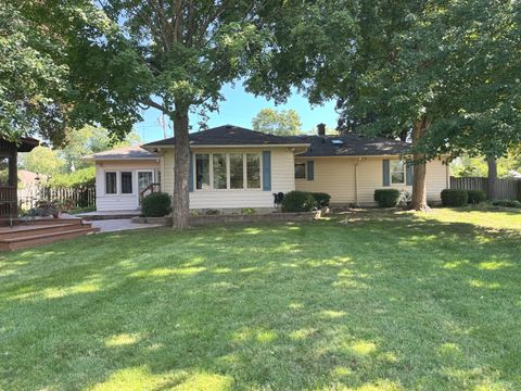 Tiny photo for 13 Erin Lane, Kankakee, IL 60901 (MLS # 12539471)