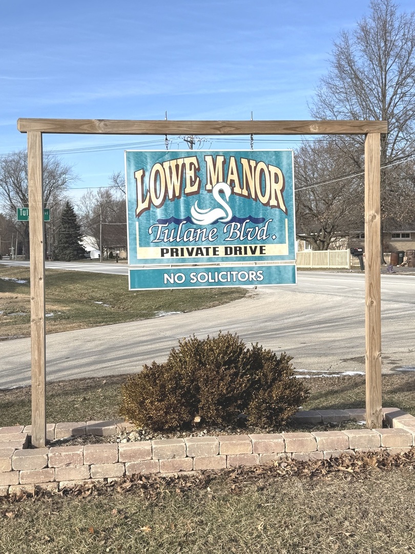 13 Erin Lane Kankakee IL 60901