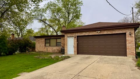Tiny photo for 9527 Lowell Avenue, Skokie, IL 60076 (MLS # 12629457)