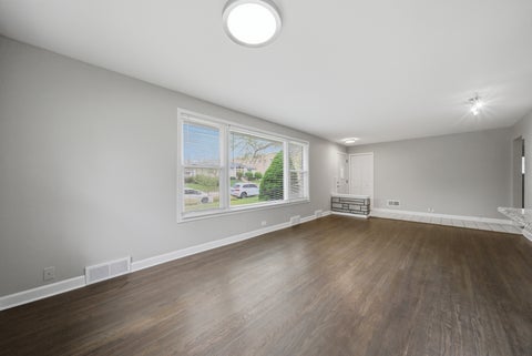Tiny photo for 9527 Lowell Avenue, Skokie, IL 60076 (MLS # 12629457)