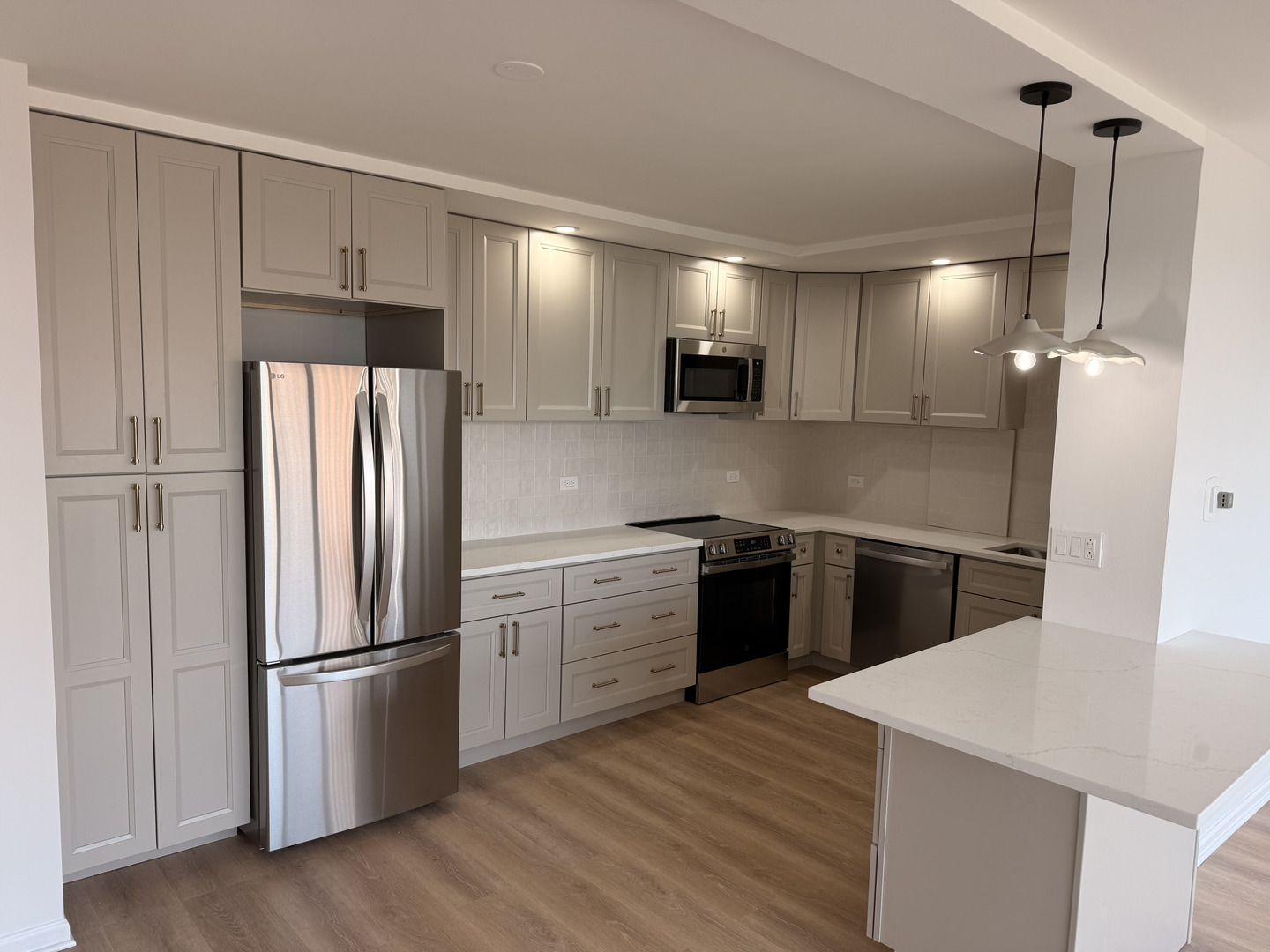 2970 N Lake Shore Drive 18D