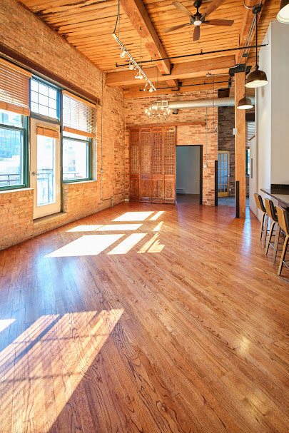 1000 W Washington Boulevard 446