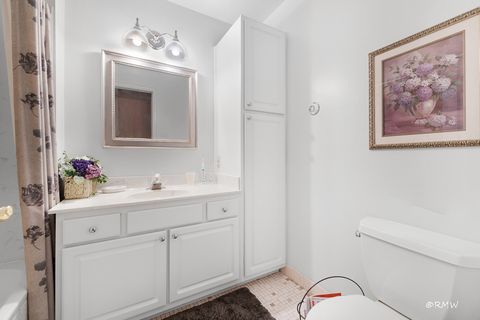 Tiny photo for 1155 W Westwood Trail, Addison, IL 60101 (MLS # 12503483)