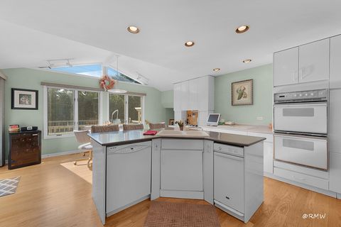 Tiny photo for 1155 W Westwood Trail, Addison, IL 60101 (MLS # 12503483)