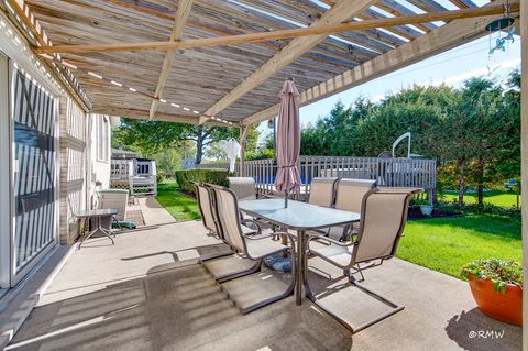 Tiny photo for 1155 W Westwood Trail, Addison, IL 60101 (MLS # 12503483)