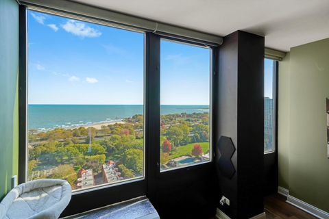 Tiny photo for 5320 N Sheridan Road #2304, Chicago, IL 60640 (MLS # 12504855)