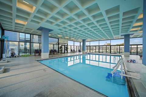 Tiny photo for 5320 N Sheridan Road #2304, Chicago, IL 60640 (MLS # 12504855)