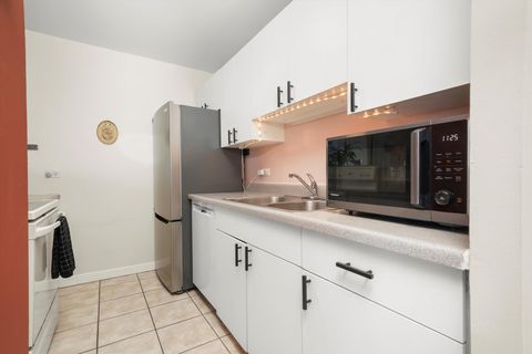 Tiny photo for 5320 N Sheridan Road #2304, Chicago, IL 60640 (MLS # 12504855)