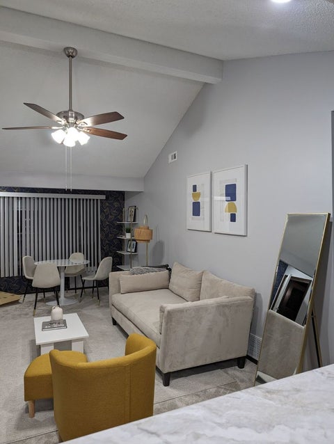 Tiny photo for 2608 Heritage Drive #2608, Champaign, IL 61822 (MLS # 12672354)
