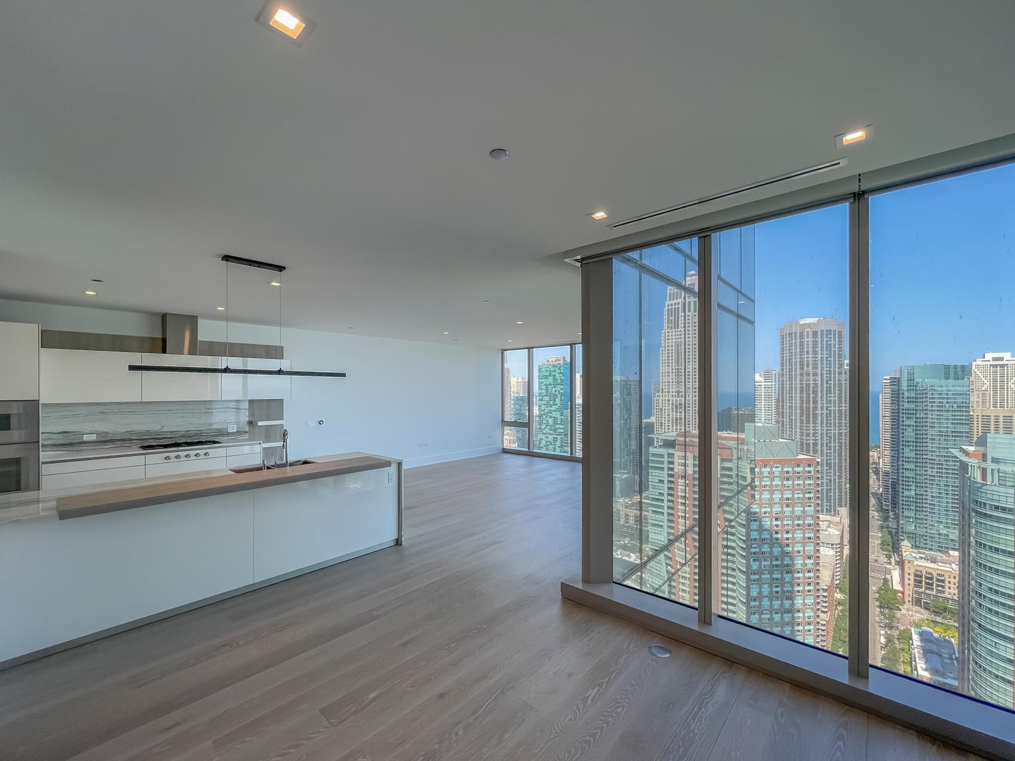 363 E Wacker Drive 3404