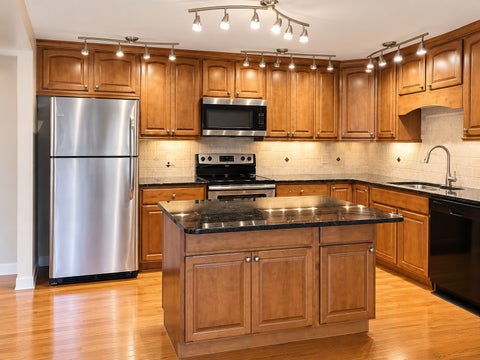 Tiny photo for 13200 W Heiden Circle #2302, Lake Bluff, IL 60044 (MLS # 12779185)